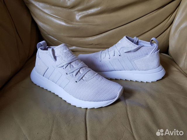 Кроссовки Adidas новые 37, 38 и 39 р Кроссовки Adidas новые 37, 38 и 39 р
