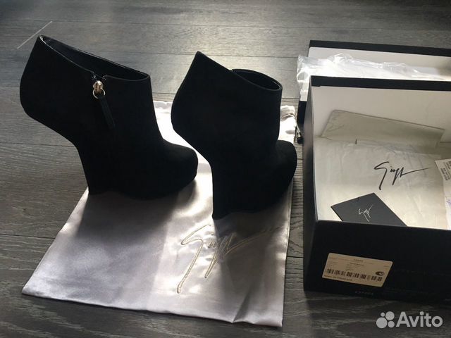 Ботильоны Giuseppe Zanotti Оригинал 38 размер Ботильоны Giuseppe Zanotti Оригинал 38 размер