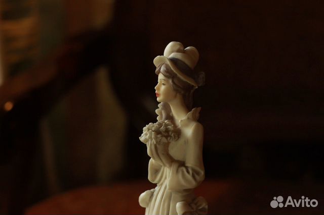 Антикварная статуэтка фигурка Capodimonte