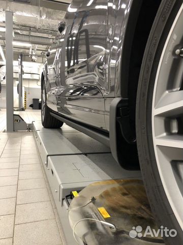 Выдвижные электро пороги Audi Q7 2016-2019 г Выдвижные электро пороги Audi Q7 2016-2019 г