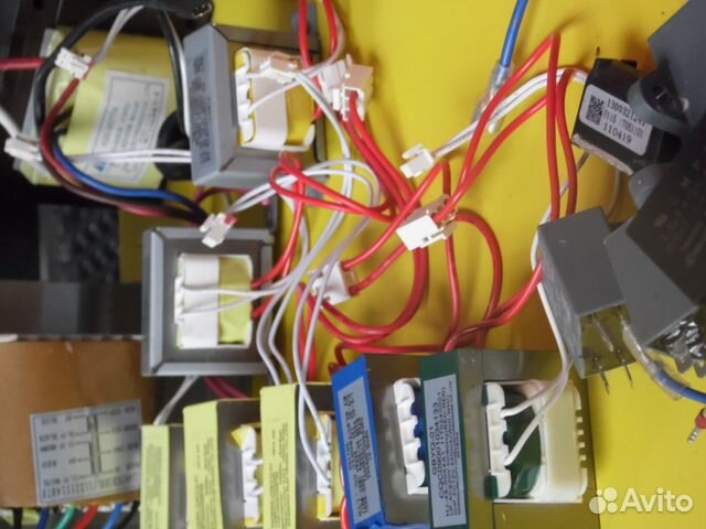 Трансформаторы кондиционера 10,5-12v0,45-0,8Ah Трансформаторы кондиционера 10,5-12v0,45-0,8Ah