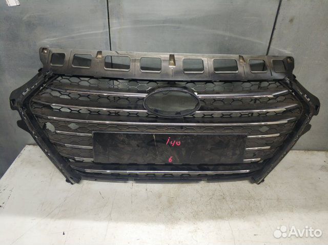 Решетка радиатора Hyundai I40 2011