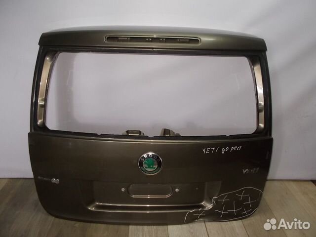 Крышка багажника бу Skoda Yeti OEM 5L6827025D