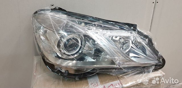 Фара Мерседес W212 дорестайлинг правая Mercedes W2 Фара Мерседес W212 дорестайлинг правая Mercedes W2