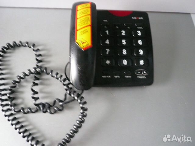 Стационарные удобные телефоны. Крупные кнопки