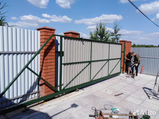 Заборы под ключ.Навесы.Откатные ворота. Сваи