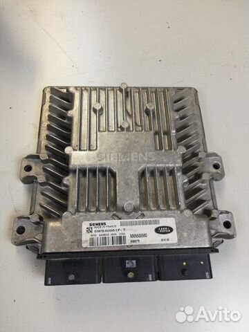 Блок управления двигателем Land Rover NNN500560