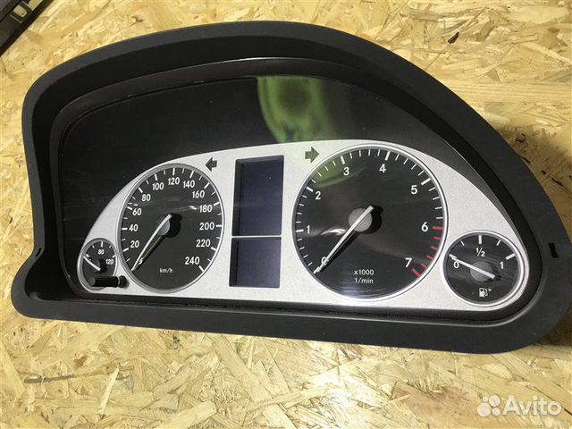 Панель приборов Mercedes-Benz B-Class W245 W245 Панель приборов Mercedes-Benz B-Class W245 W245
