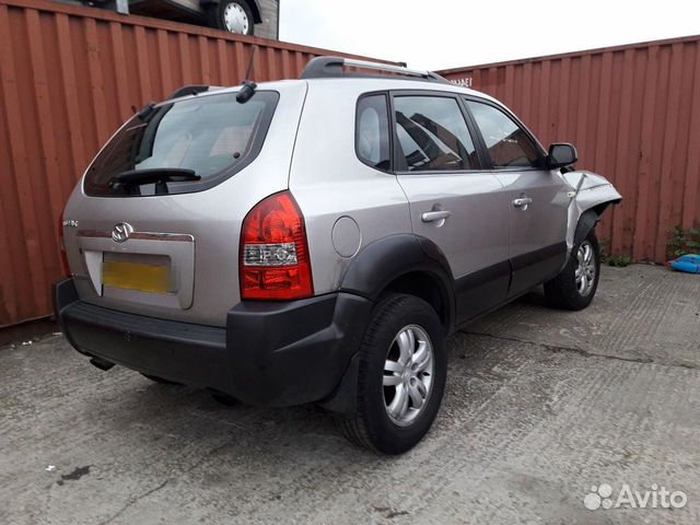 В разборе Hyundai Хендай Tucson Туссон 2005