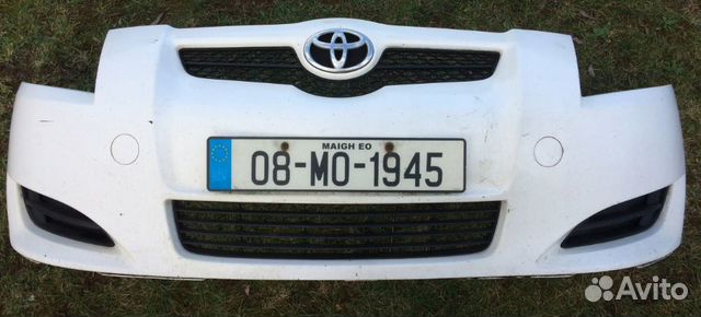 Бампер передний Toyota Auris