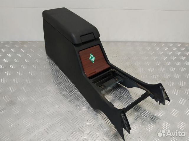 Подлокотник Mercedes Benz C W202 рест 1998-2001 Подлокотник Mercedes Benz C W202 рест 1998-2001