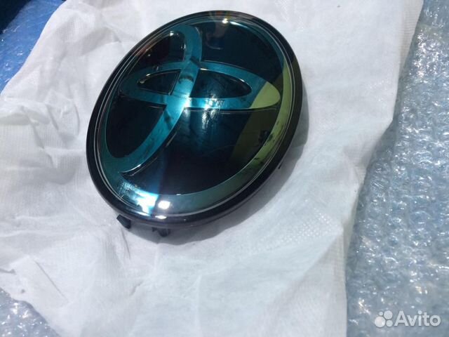 Эмблема toyota Land Cruiser 200 2015) Эмблема toyota Land Cruiser 200 2015)