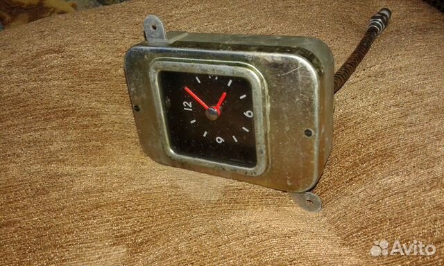 Автомобильные часы