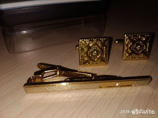 Зажим для галстука и запонки