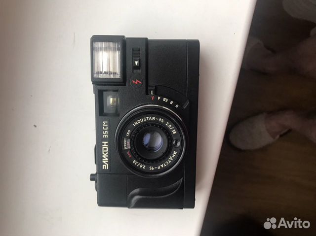 Плёночный фотоаппарат Плёночный фотоаппарат