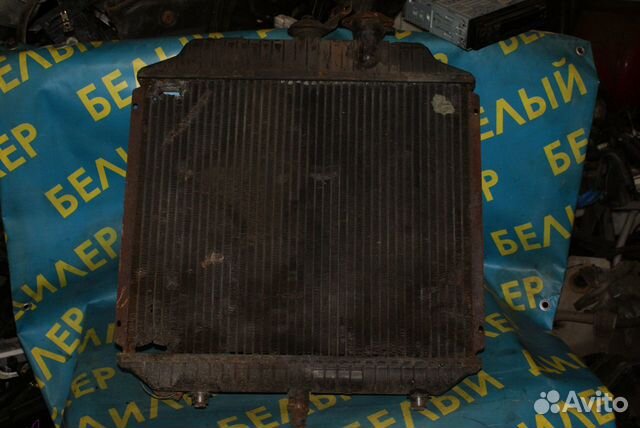 Радиатор Mercedes Benz 100