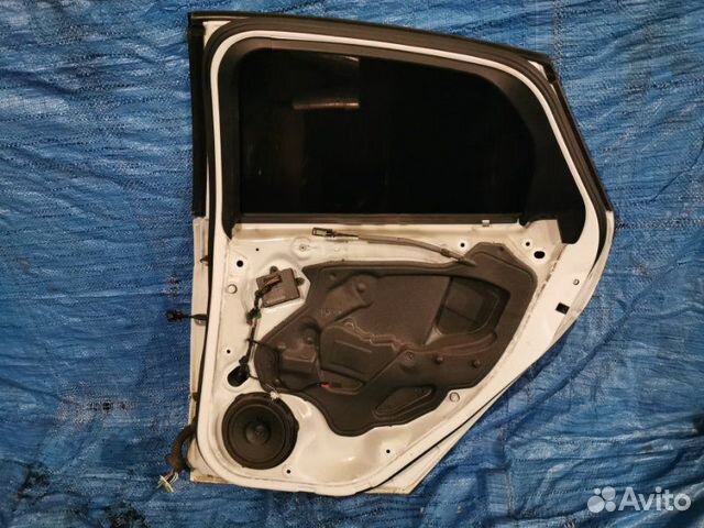 Дверь задняя правая Ford Focus 3 2011