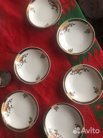 Розетки для варенья и блюдца