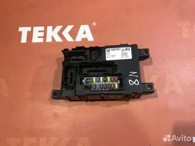 Блок предохранителей в салоне Опель Корса Д