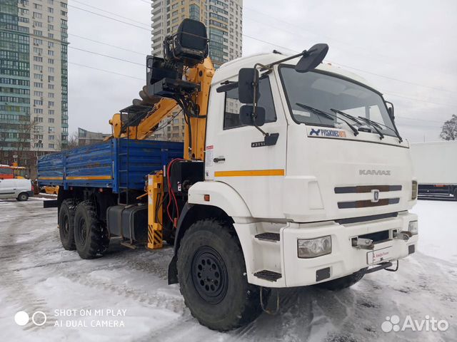 Камаз 43118- бортовая с кму soosan, 2018г