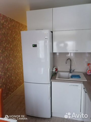 1-к квартира, 40 м², 3/3 эт. 1-к квартира, 40 м², 3/3 эт.