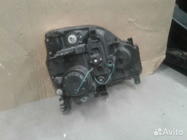 Фара передняя левая Nissan X-Trail T31 2007-2012 Фара передняя левая Nissan X-Trail T31 2007-2012