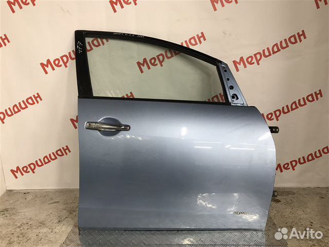 Дверь передняя правая Mitsubishi Grandis NA 2.4