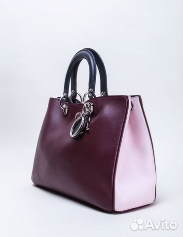 Christian Dior Сумка из кожи с плечевым ремнем Christian Dior Сумка из кожи с плечевым ремнем