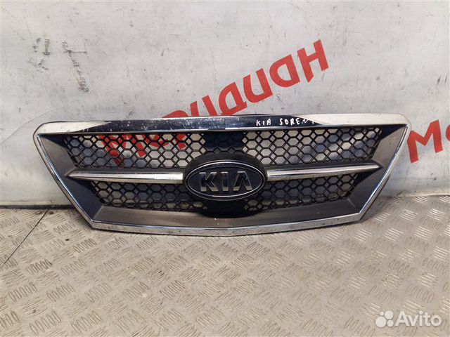 Решетка радиатора Kia Sorento 2006 Решетка радиатора Kia Sorento 2006
