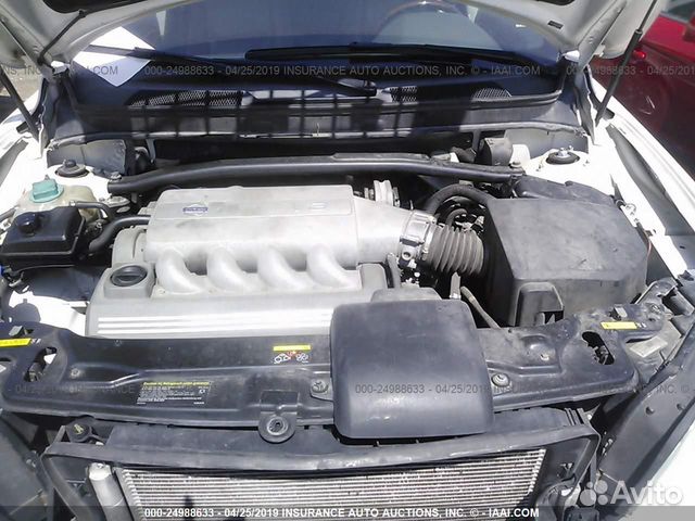 Volvo XC90 V8 4,4 на запчасти в разборке