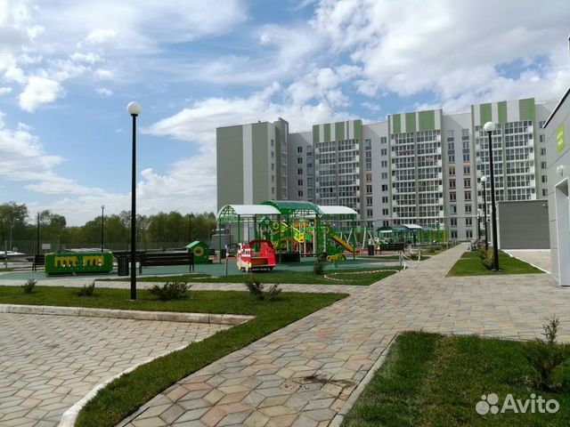 2-к квартира, 64 м², 8/10 эт.