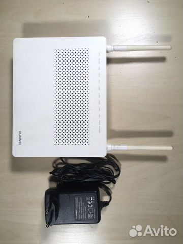 Роутер Huawei HG8245h (официальное и полное назван