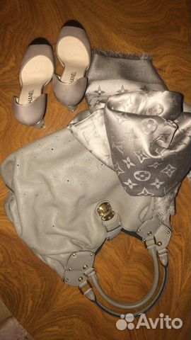 Шаль Louis Vuitton Шаль Louis Vuitton