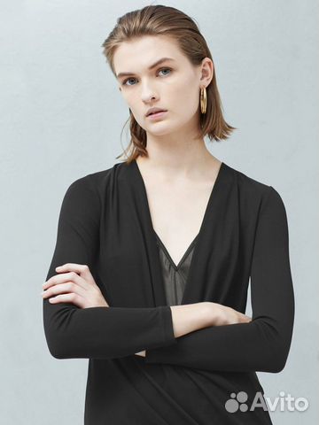 Черное платье Mango XS Черное платье Mango XS