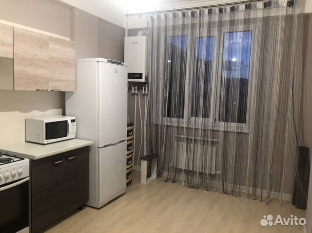 2-к квартира, 70 м², 9/10 эт. 2-к квартира, 70 м², 9/10 эт.