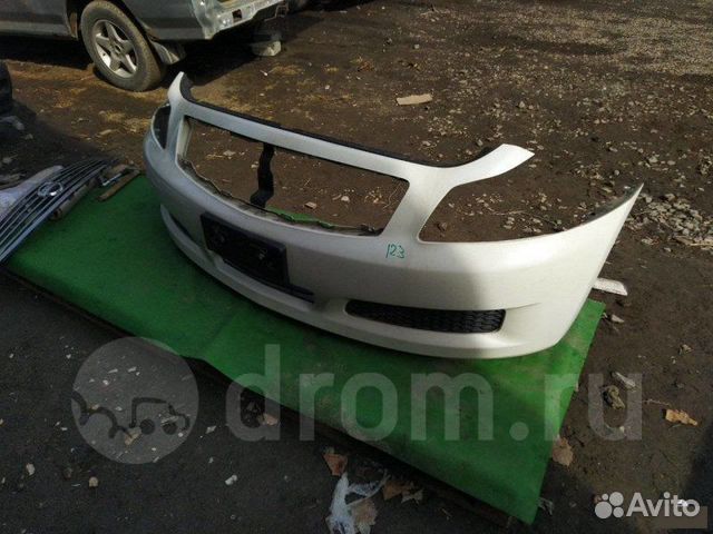 Бампер передний Nissan Skyline V36 VQ25HR 2008
