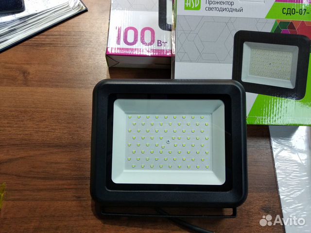 Прожектор 100вт