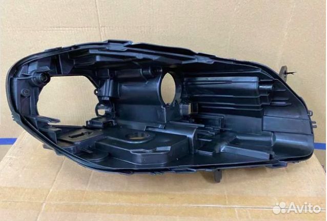 Корпус фары Volkswagen Passat B7 Корпус фары Volkswagen Passat B7