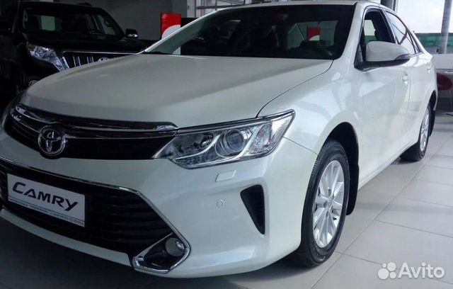 Toyota Camry V50 поворотник в бампер правый Toyota Camry V50 поворотник в бампер правый