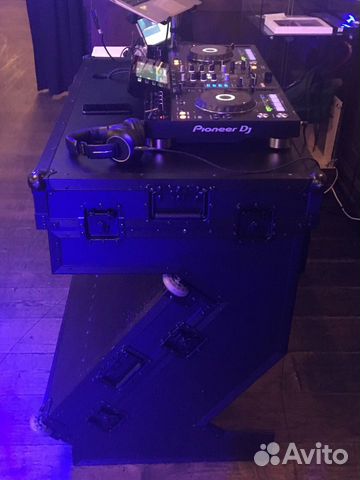 Кейс-стол 12inch Z-style DJ Table Night Line Short Кейс-стол 12inch Z-style DJ Table Night Line Short