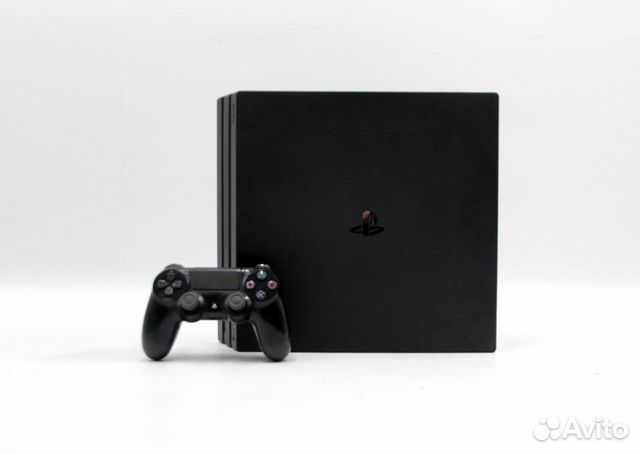 Sony PS4 PRO 1TB ревизия 7208b в идеале