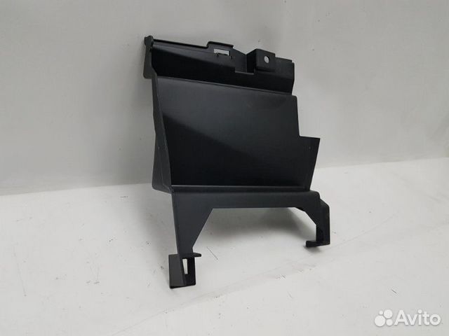 Дефлектор радиатора Renault Duster