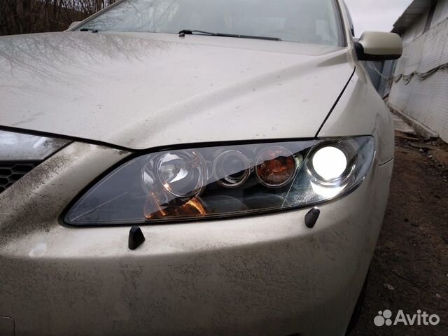 Стекло фары Mazda 6 GG новое Стекло фары Mazda 6 GG новое