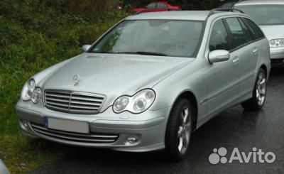 Mercedes-Benz c w203 2004г. Турбо дизель серебро Р