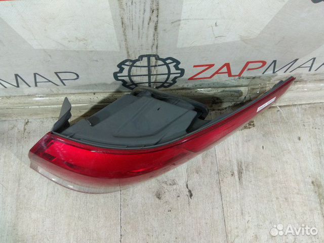 Фонарь правый Kia Rio UB