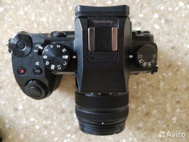 Panasonic Lumix DMC-G7 идеальный и набор д/оптики