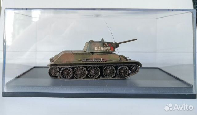 Готовая модель в коробке танк Т-34-76 1/72