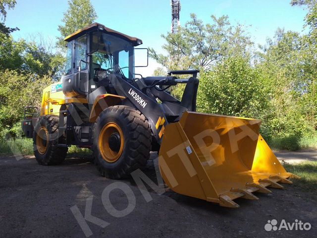 Фронтальный погрузчик xcmg LW300KN