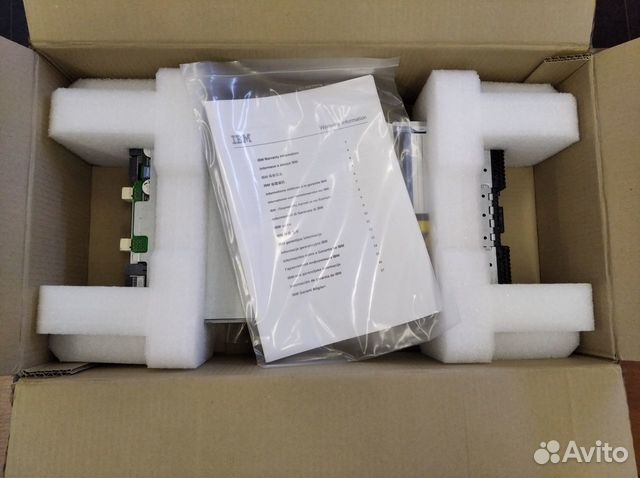 Лезвия IBM BladeCenter HS23