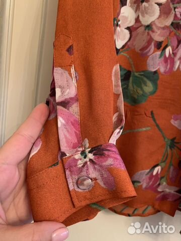 Блузка Gucci, размер s, состояние новой, 100 шёлк